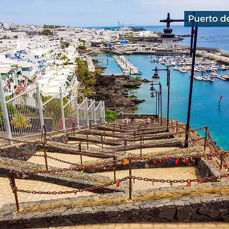 In Puerto Del Carmen W- プエルト・デル・カルメン